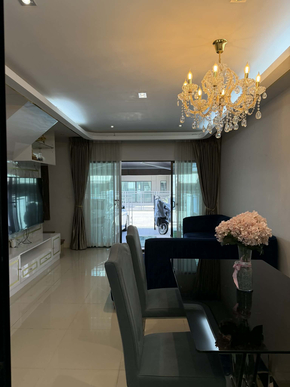 ทาวน์โฮม ขาย 出售三层联排别墅 ทาวน์โฮม3ชั้นใกล้นครอินทร์ BaanKlangMuangRatchaphruek–Rama5 บ้านกลางเมืองราชพฤกษ์–พระราม5 出售房屋｜拉玛5路